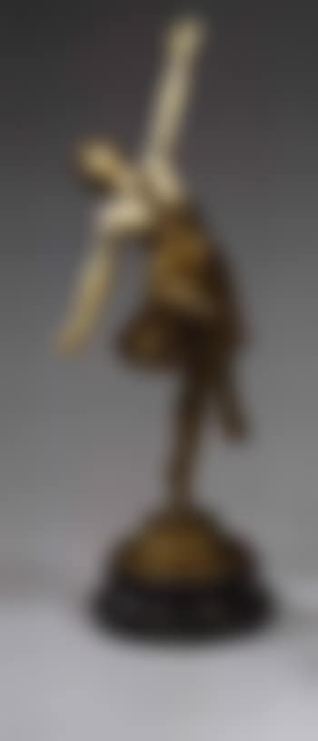 Danseuse (preview)